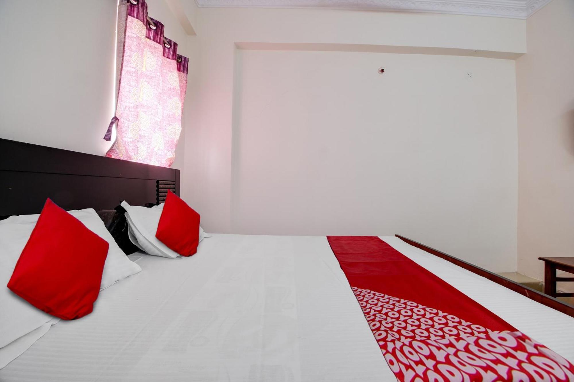 Hotel O Surya Prabha Kurmannapalem Exterior photo